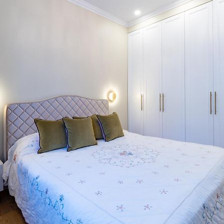 Luxury Central Apartment In Putvinskio Street Kaunas Exterior photo