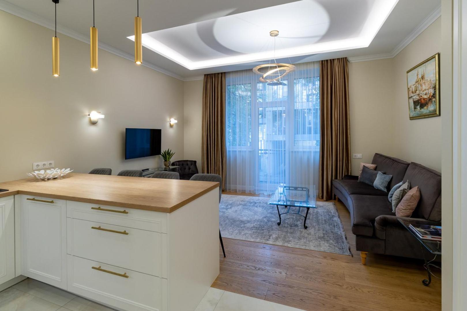 Luxury Central Apartment In Putvinskio Street Kaunas Exterior photo